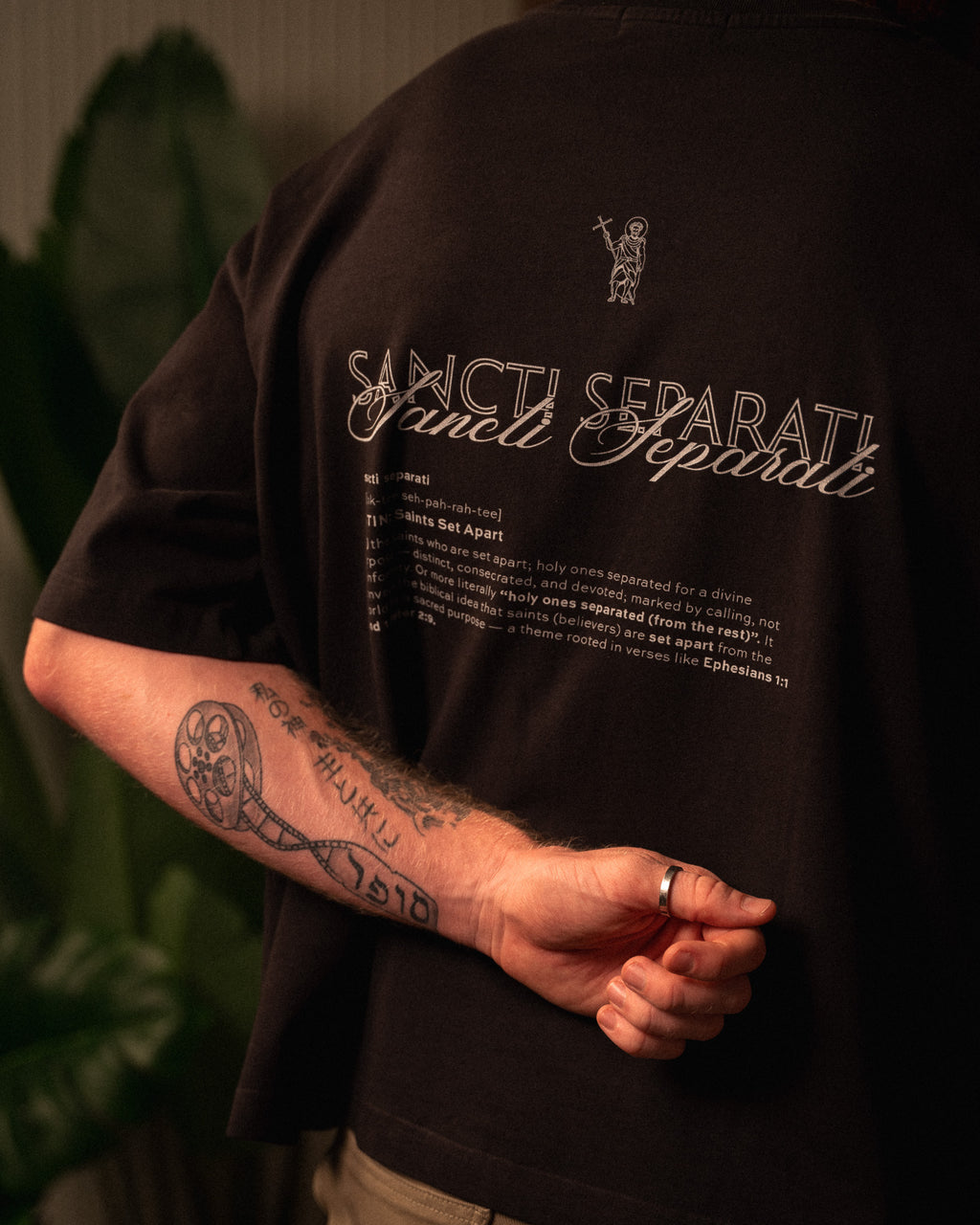 Black Sancti Seperati Boxy Tee