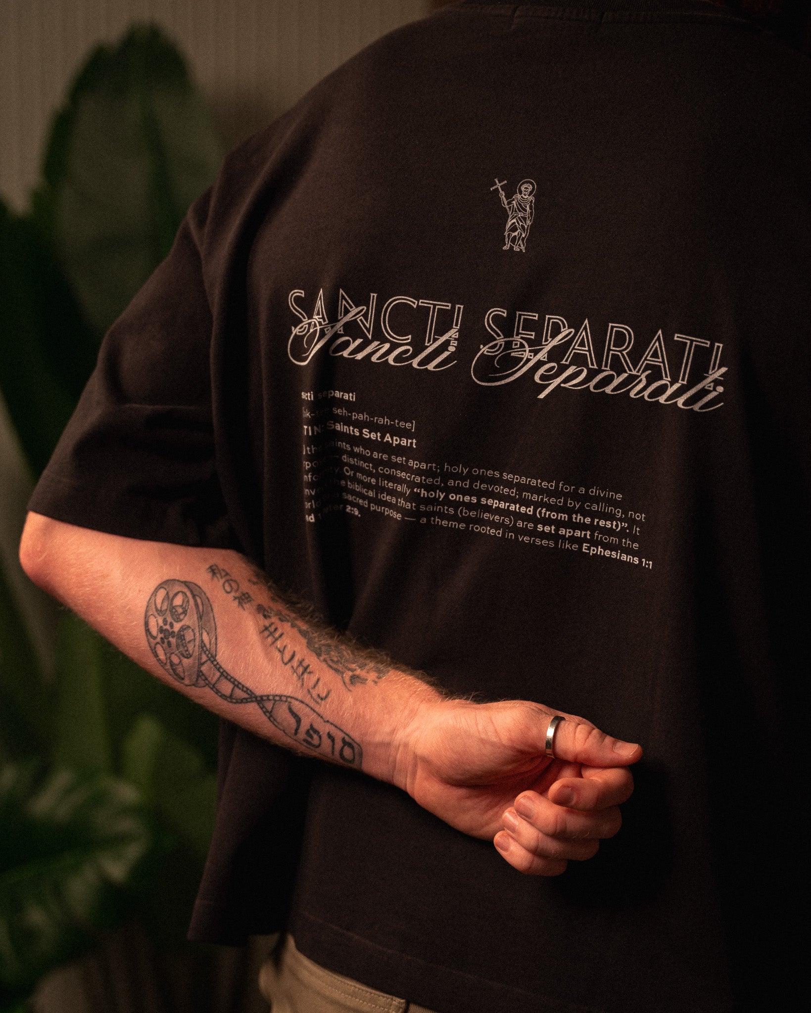 Black Sancti Seperati Boxy Tee
